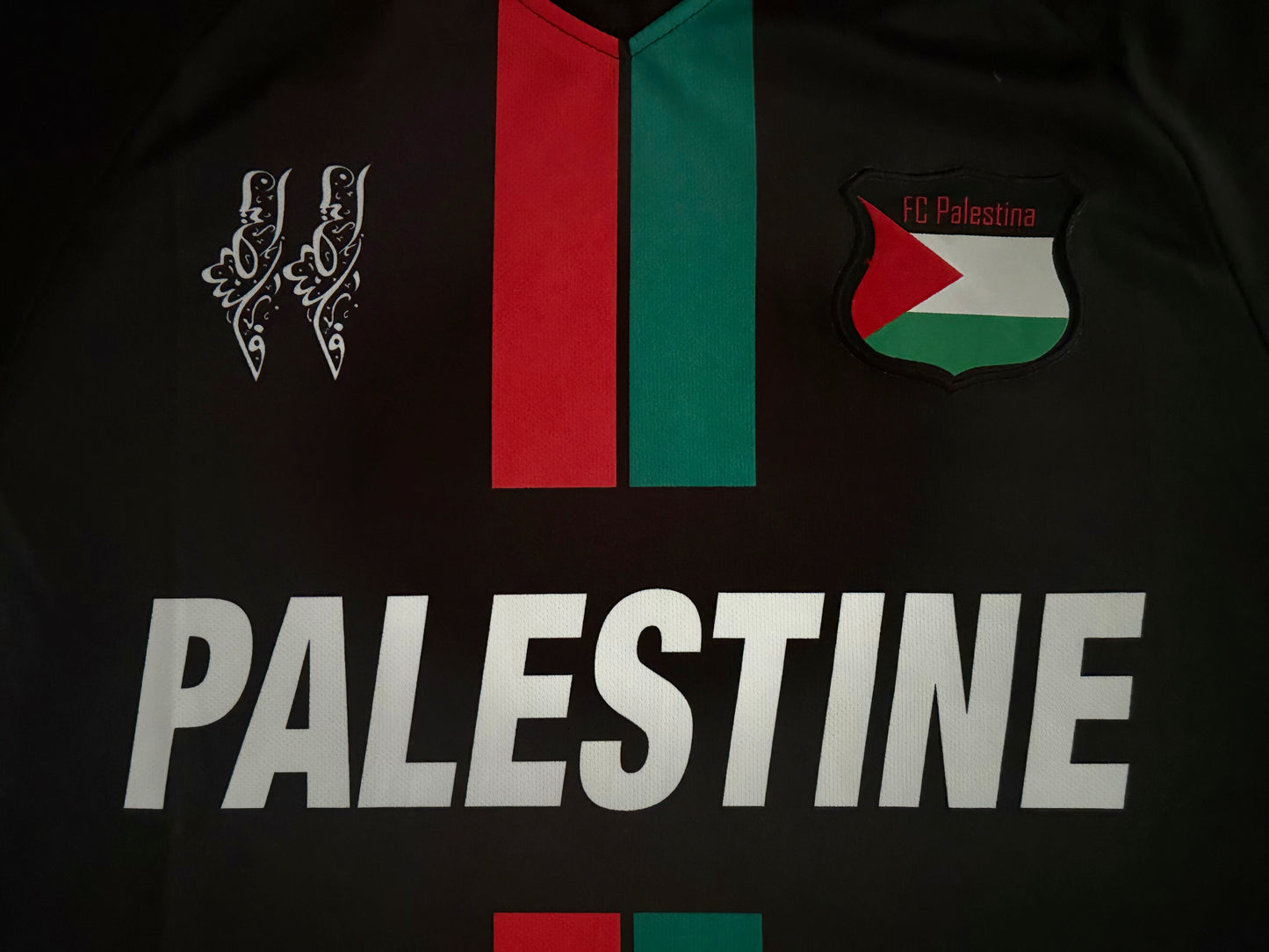 Sort – Palestine